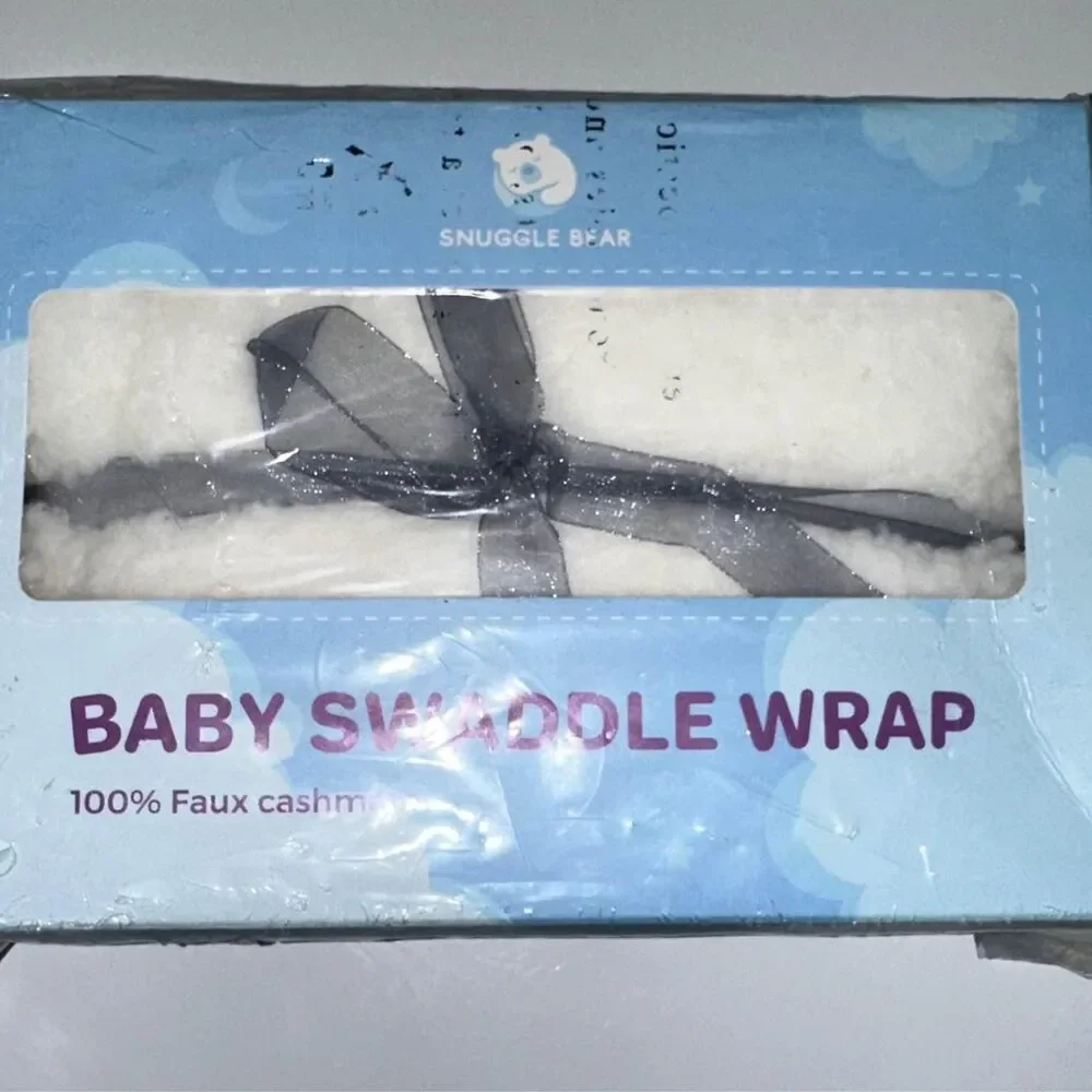 Snuggle Bear Baby Swaddle Blanket Wrap Cute Newborn Bear Onesie Ultra Soft NEW